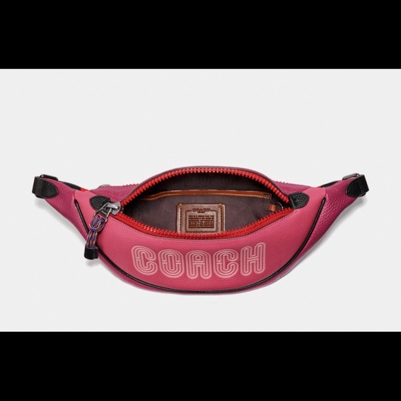 Cherry leather couch fannypack - Picture 1 of 2
